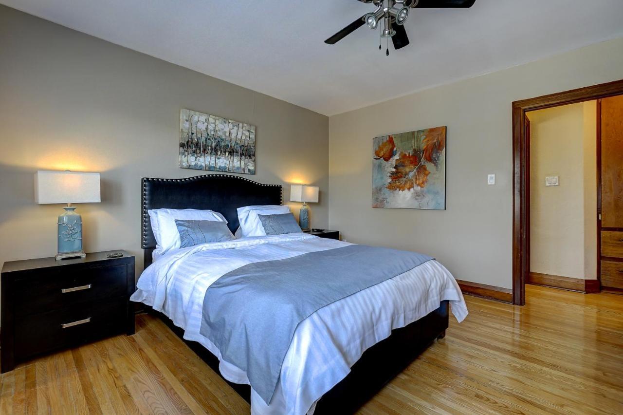 Appartamento Parkside House Barrie Esterno foto